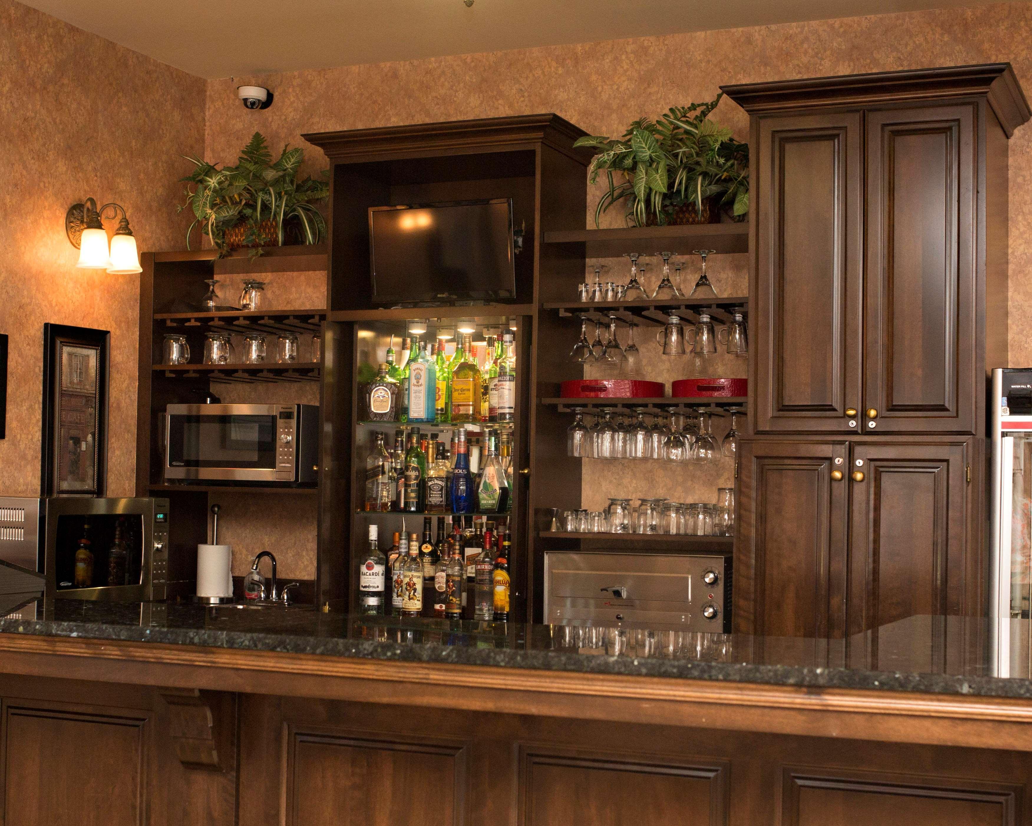 Best Western Plus Fredericton Hotel & Suites Exteriör bild